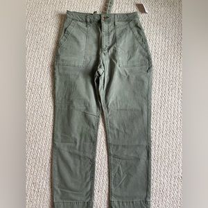Old Navy High-Waisted Canvas Workwear Pants. NWT